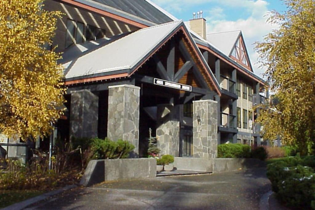 Powderhorn By Whistler Blackcomb Vacation Rentals Eksteriør billede